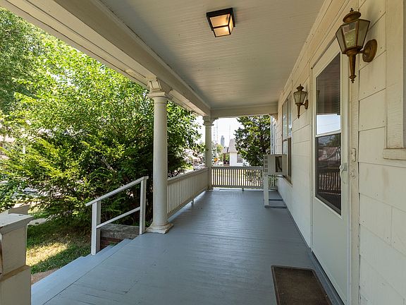 2nd image of 3405 Dewey Ave #1