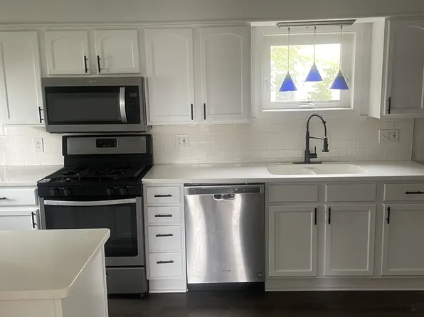 9 Sacandaga Rd, Glenville, NY 12302