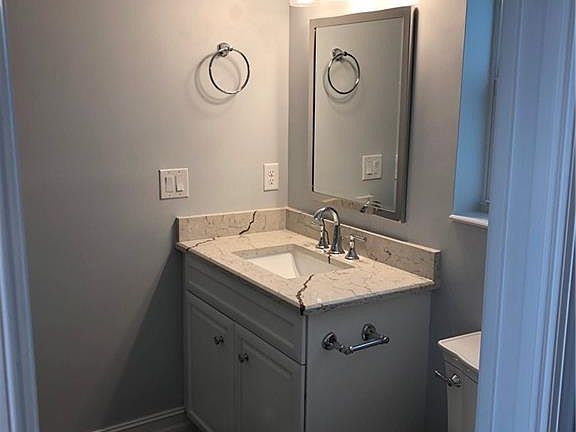 5th image of 4685 Southern Breeze DR
