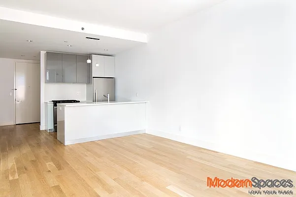 Rented by Modern Spaces | media 30
