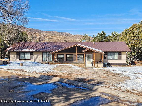 2nd image of 106 W Circle Dr