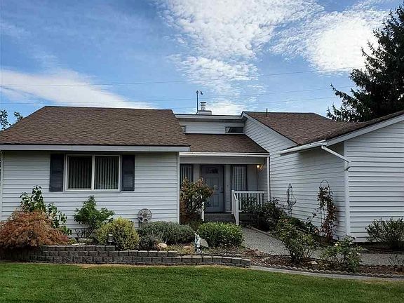 2nd image of 2302 Franz Ct
