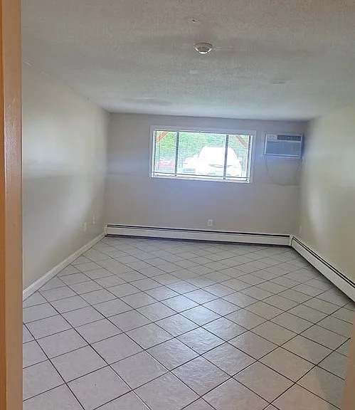 11 Lancelot Ct #7 — Photo 6