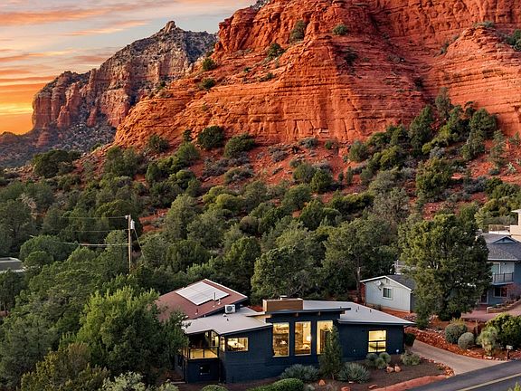 2nd image of 801 MOUNTAIN SHADOWS Drive