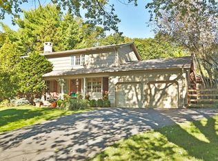 3 Dennis Ct, Spring Valley, NY 10977