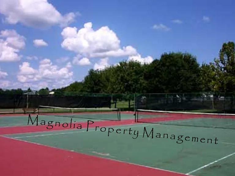 7729 Indian Ridge Trl N — Photo 12