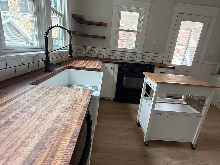 14 S Centennial St #1 — Photo 3