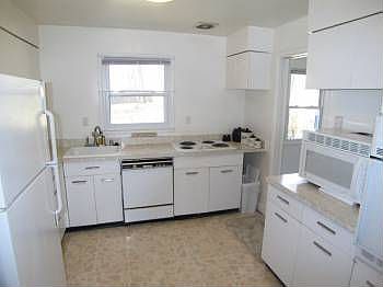 4th image of 4500 Kling Dr