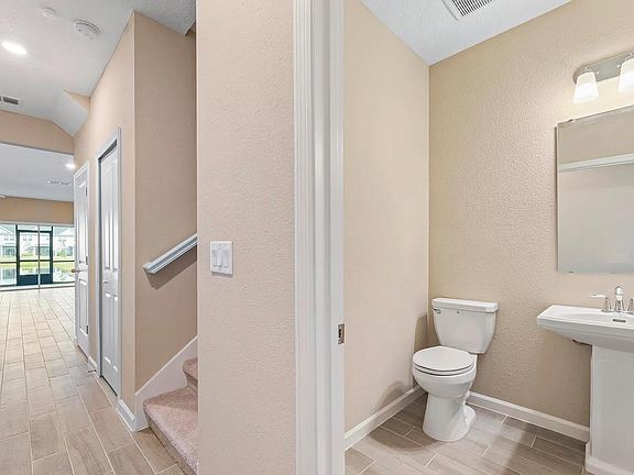 3rd image of 495 Boracay Cir