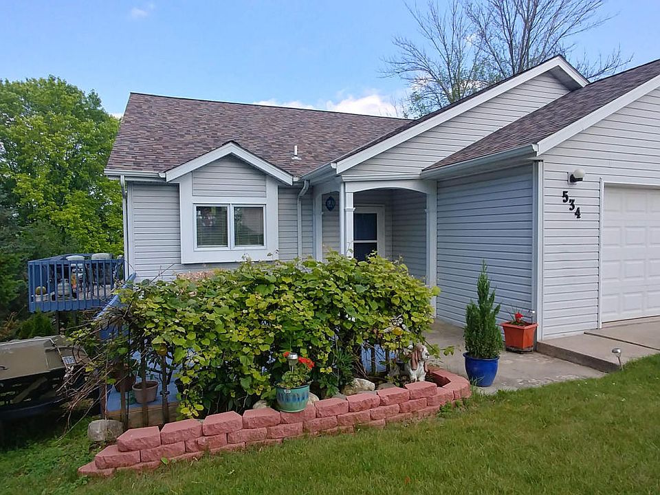 2nd image of 534 Franzen St