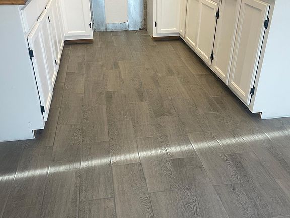 3rd image of 40520 161st St E