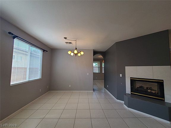 4th image of 4282 Via Dana Ave
