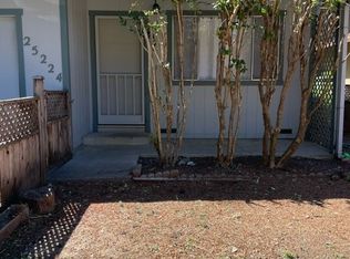 25224 Sherwood Rd, Willits, CA 95490