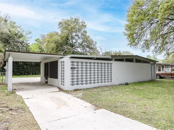 3004 NE 12th St, Gainesville, FL 32609