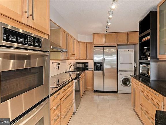 4th image of 5902 Mount Eagle Dr APT 1505