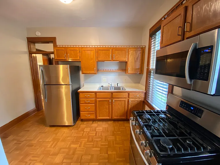 S 3rd 929 & 937 MLR — Photo 6