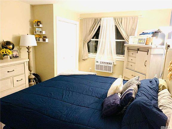 2nd image of 3606 Wilshire Ln #F6