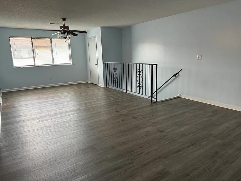 55 Thompson St #9C — Photo 5