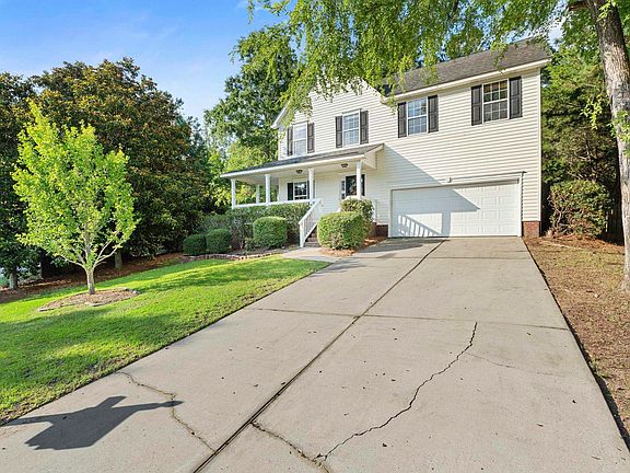 3rd image of 101 High Bluff Ln