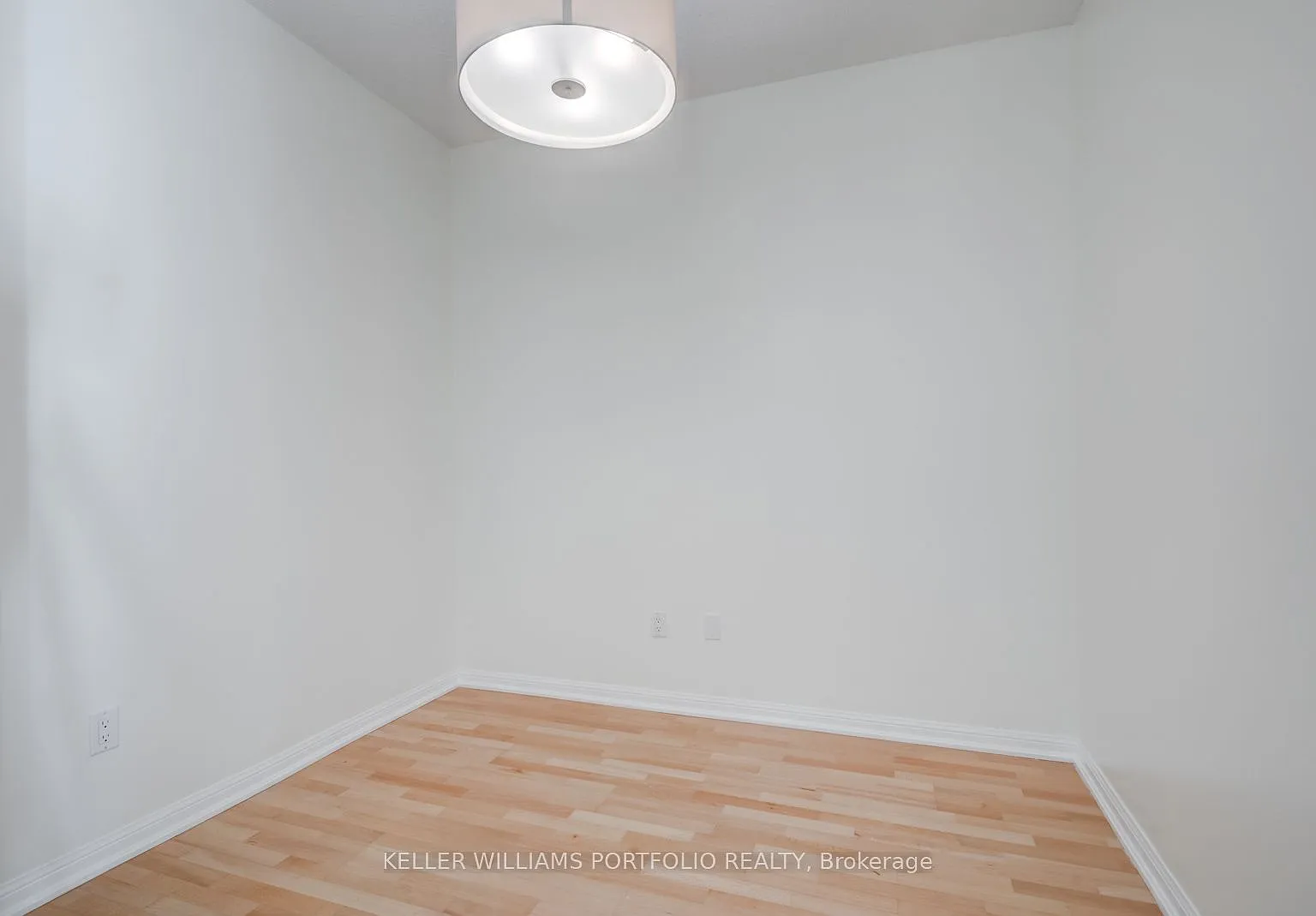 2 bed, $2,800 — Photo 3