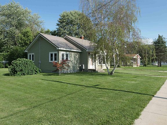 3rd image of 310 N Sterling St