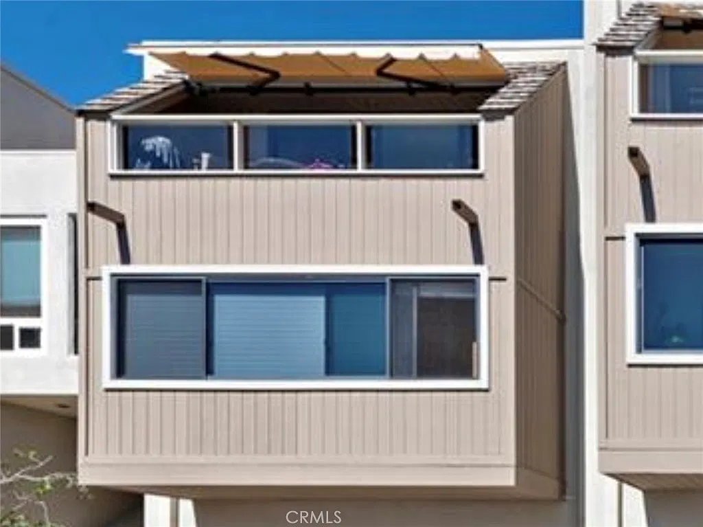 2 bed, 2.5 bath, 1737 sqft, $6,500 — Photo 2