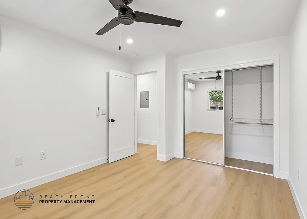 1230 E. 1st St. — Photo 4
