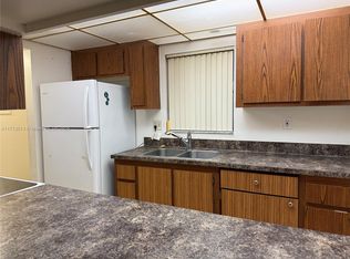 (Undisclosed Address), West Palm Beach, FL 33401