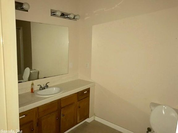 5th image of 7404 Nell Dr