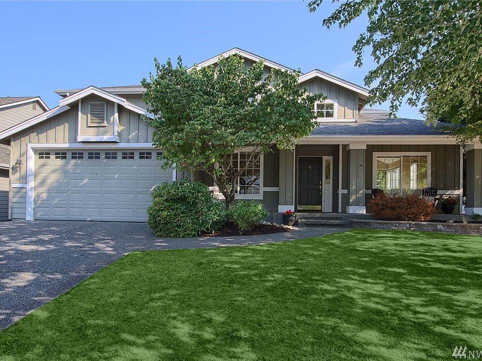 1st image of 410 SE 12th Pl