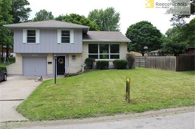 1st image of 3632 S Leslie Ave