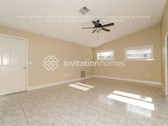 2nd image of 2314 51st Avenue Dr E