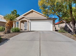 329 Minturn Loop NE, Rio Rancho, NM 87124
