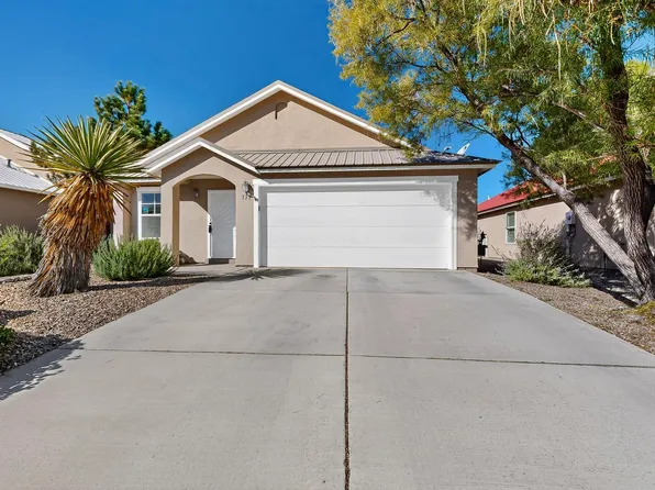 329 Minturn Loop NE, Rio Rancho, NM 87124