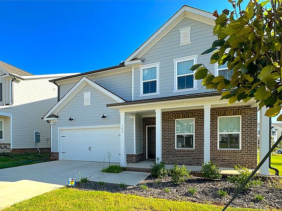 2nd image of 104 Fair Isle Ct