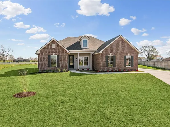 28 E Priscilla Ln, Waggaman, LA 70094