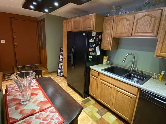 4th image of 13535 Le Claire Ave APT 85