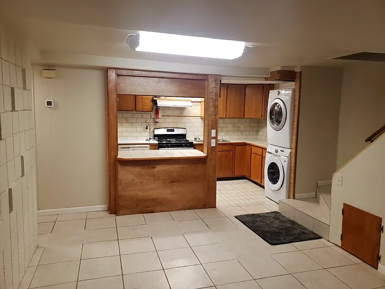 525 Price St #B — Photo 7