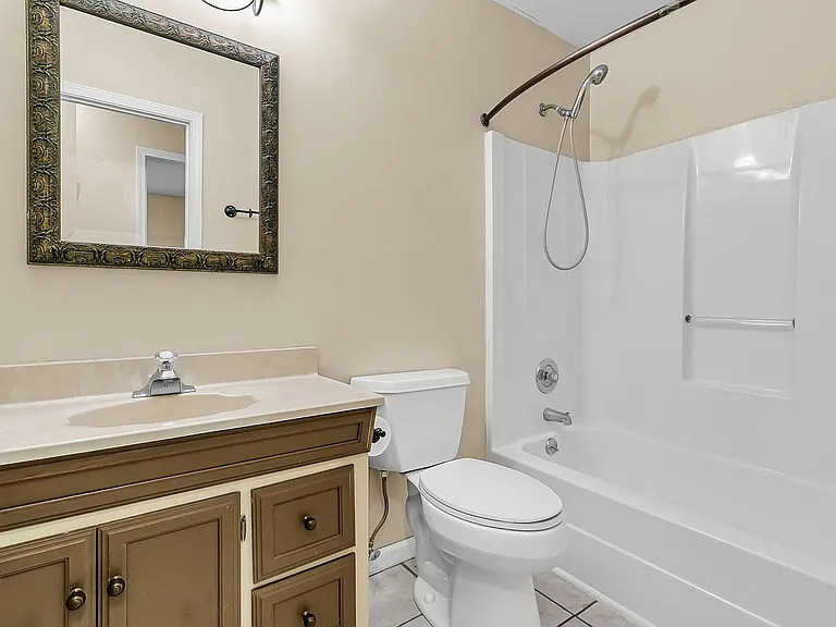 111 Hopper Dr — Photo 21