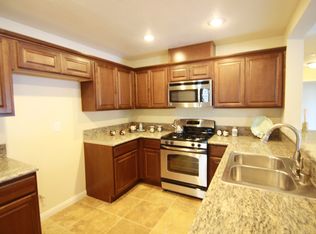 19351 Bluefish Ln UNIT 101, Huntington Beach, CA 92648