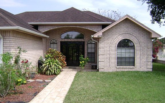 2nd image of 485 Fruitdale Dr