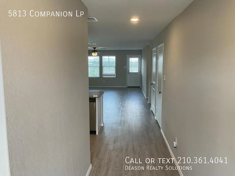 5813 Companion Loop — Photo 4