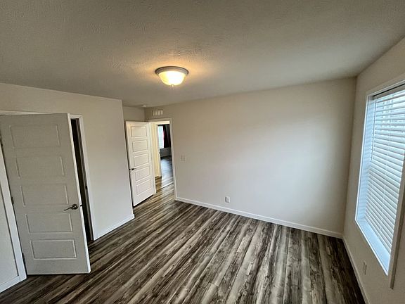 5th image of 25536 Shinnecock Dr