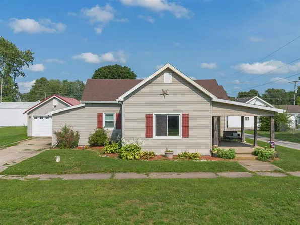 104 N Vine St, Kennard, IN 47351