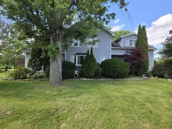 6506 Markel Rd, Cottrellville, MI 48039