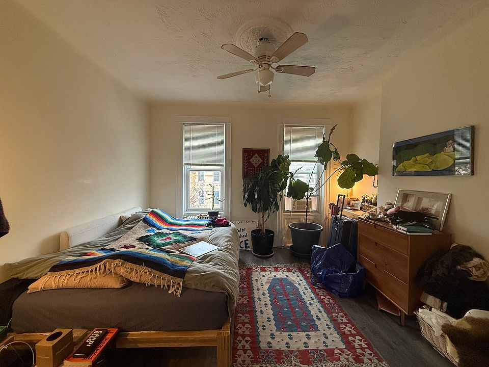 1st image of 3016 42nd St APT 3L