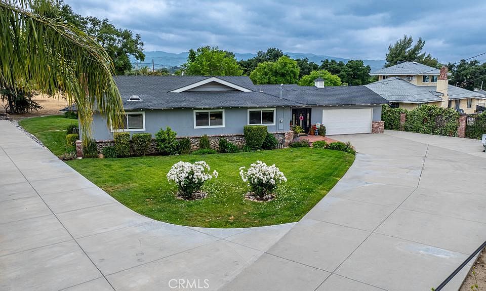 1st image of 24637 Aden Ave
