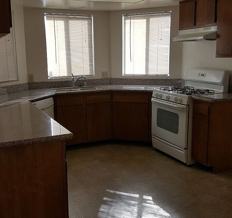 1st image of 1155 Johnson Dr APT D