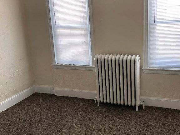 12' x 12' Bedroom