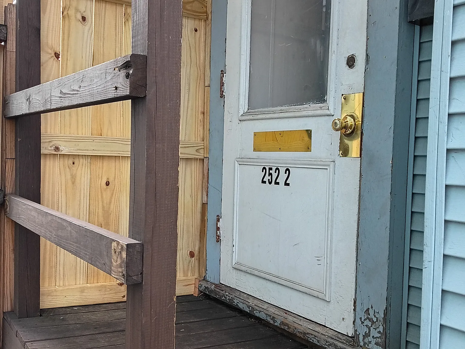 252 W Main Street — Photo 2